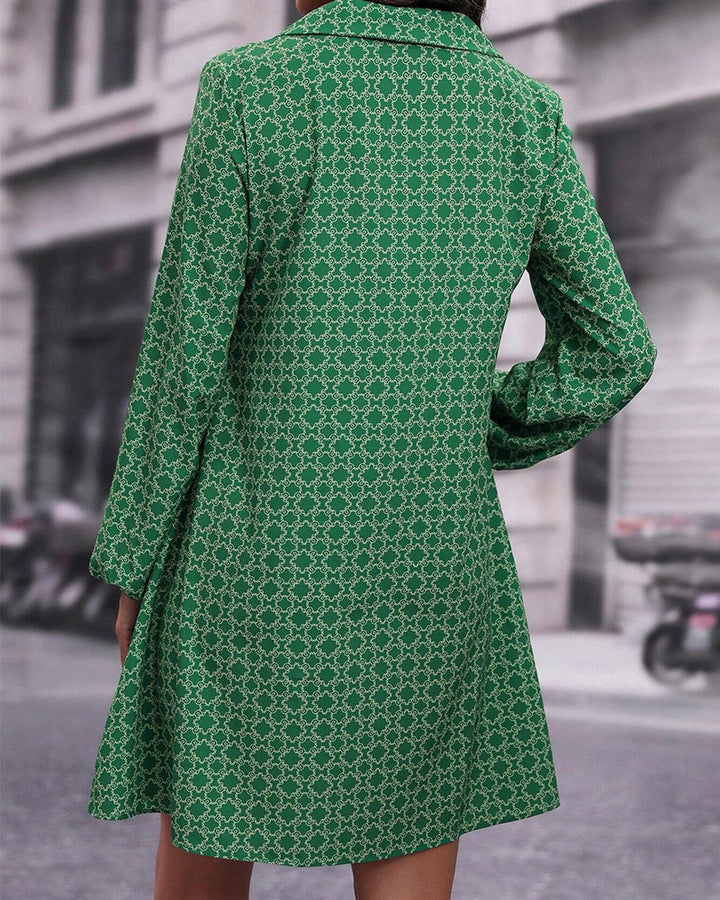 Robe imprimée à manches longues avec revers