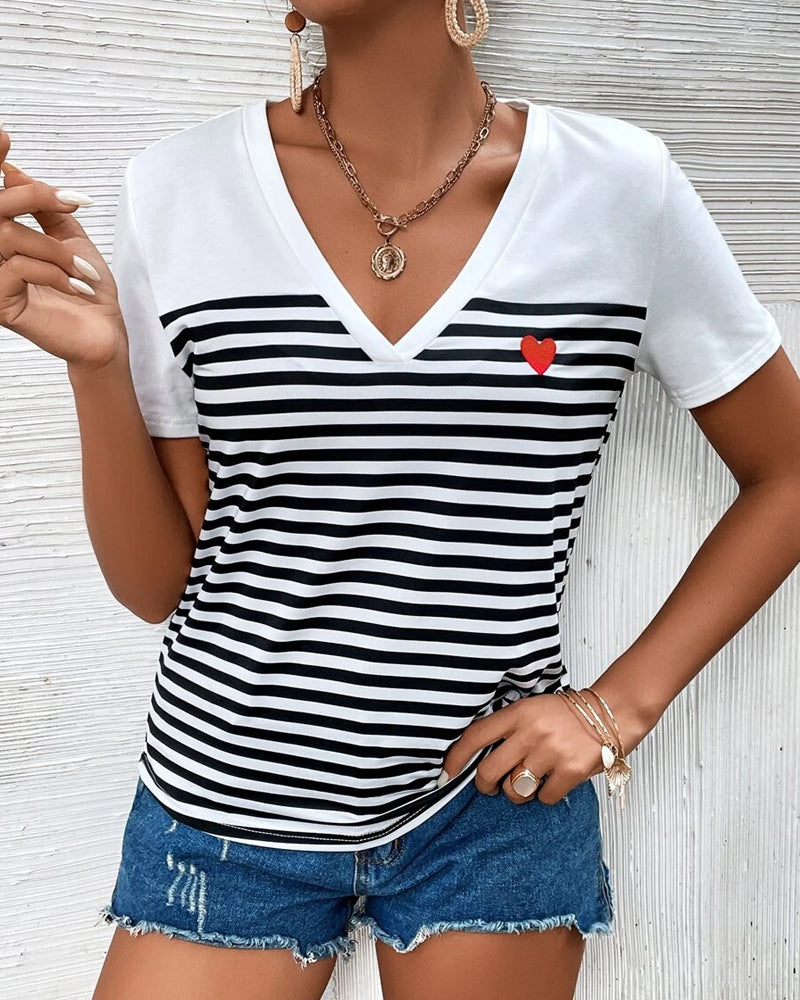 T-Shirt Col V Rayé Polyvalent