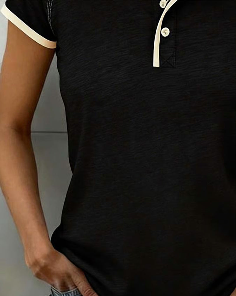 T-Shirt Color Block Boutonné Coupe Ajustée