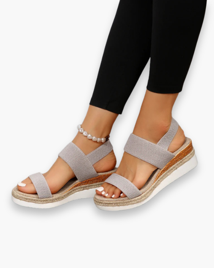 Sandales Compensées À Brides Pour Femme | Élégante Et Stable