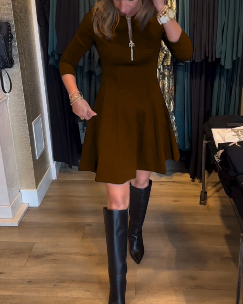 Robe élégante à fermeture éclair de couleur unie