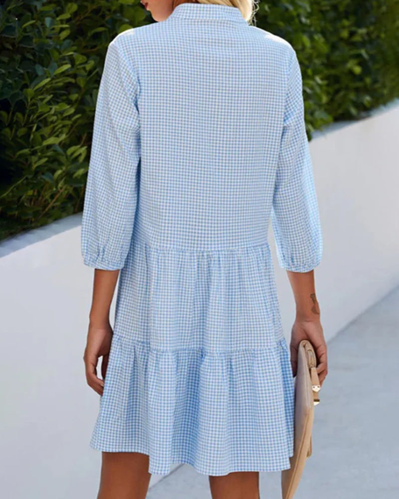 Robe à carreaux à col montant