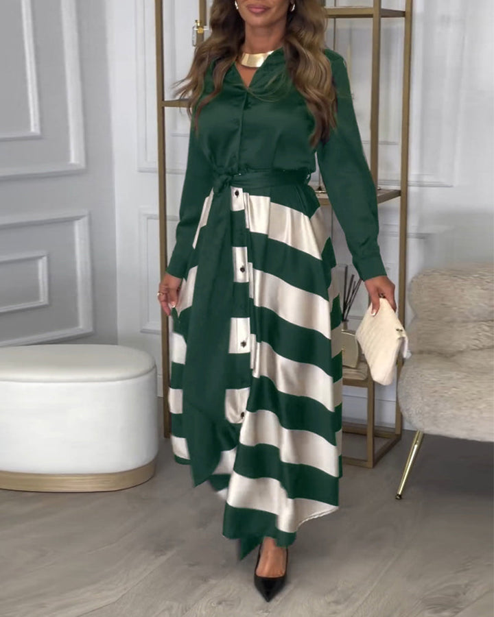 Robe élégante à rayures et à bretelles