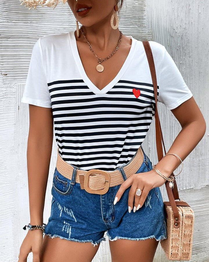 T-Shirt Col V Rayé Polyvalent