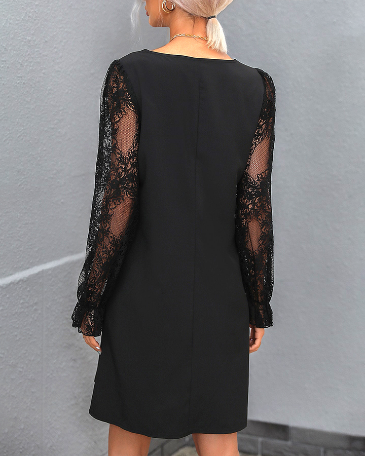 Robe à manches en dentelle et col en V de couleur unie