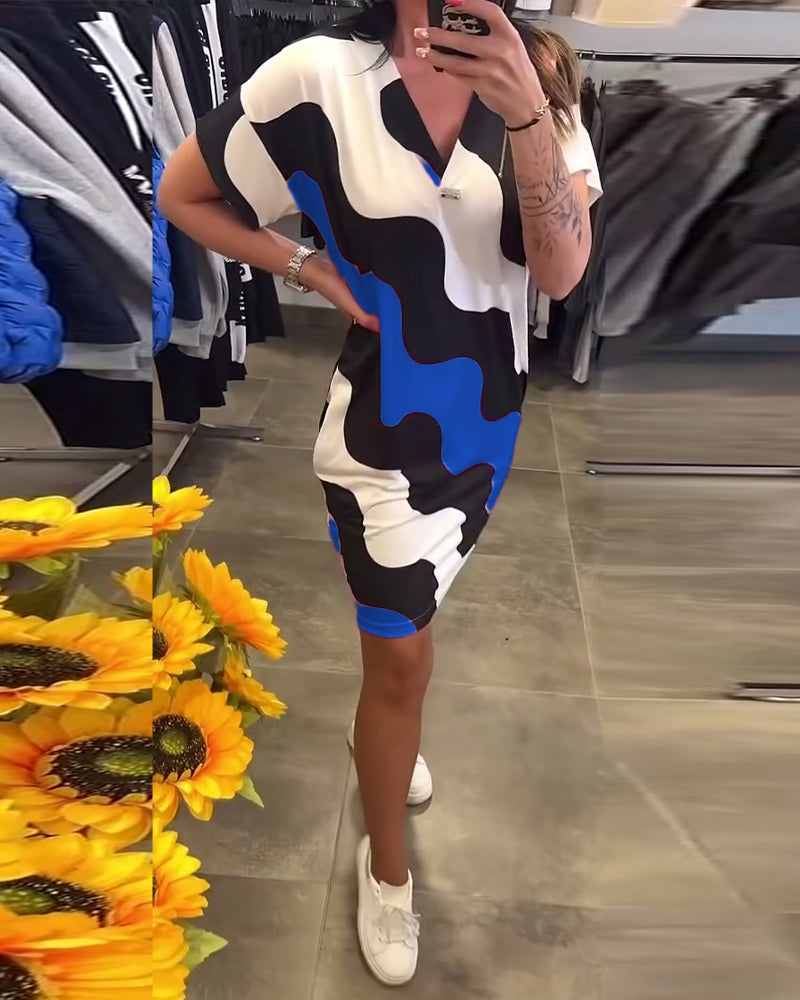 Robe À Col En V Avec Imprimé Ondulé