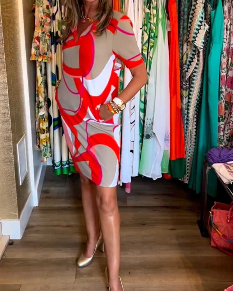 Robe imprimée droite à col en V