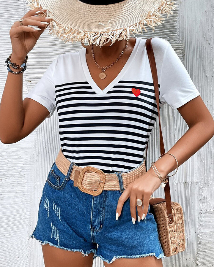 T-Shirt Col V Rayé Polyvalent