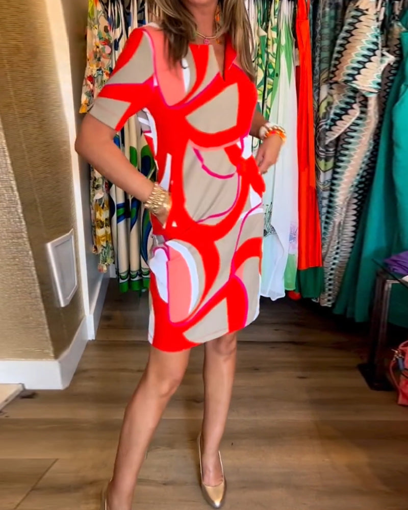 Robe imprimée droite à col en V