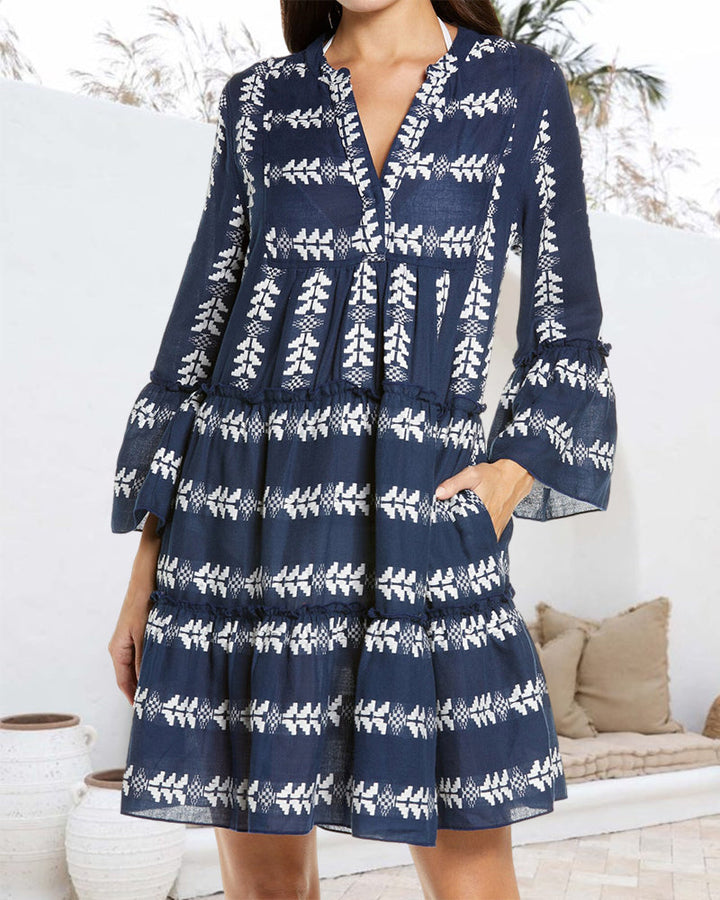 Robe courte élégante à imprimé tendance