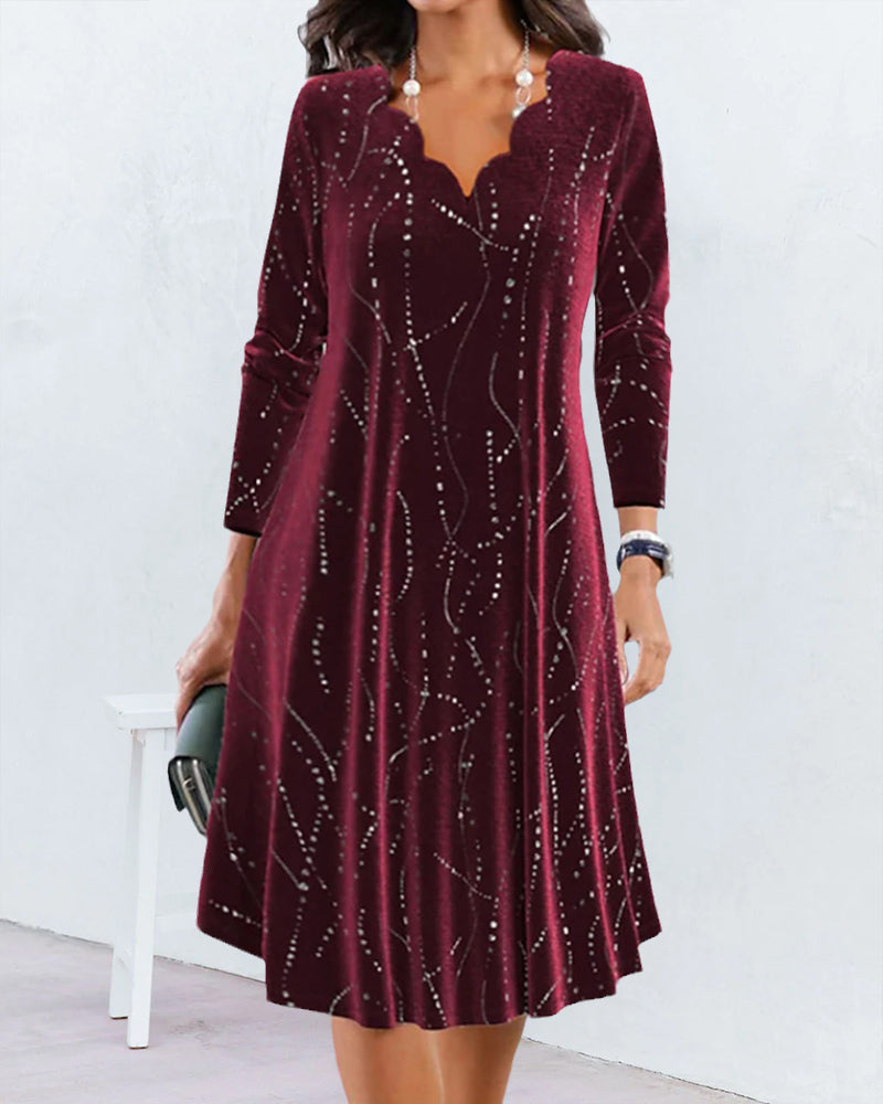 Robe élégante à manches longues et col en V