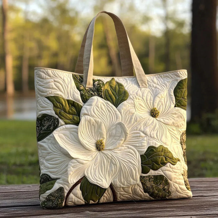 Sac Cabas Artisanal Matelassé - Élégants Lys Blancs