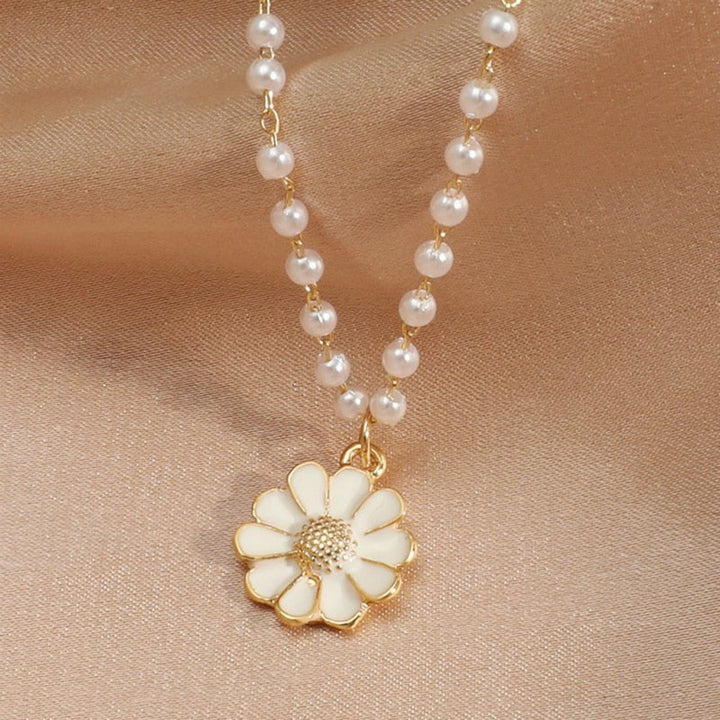Lucie - Collier Pendentif Marguerite avec Perle