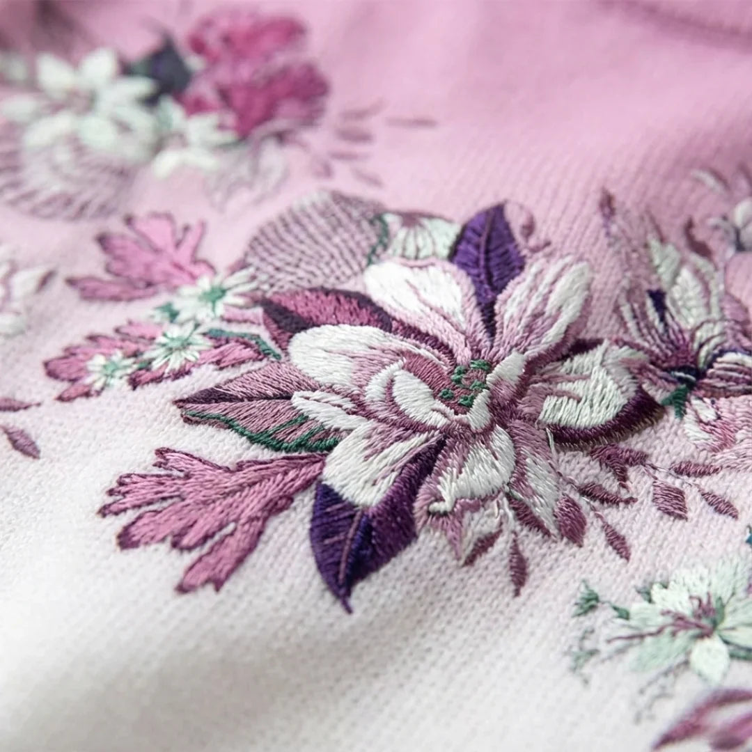 Aurora — Pull Fleuri Col Roulé