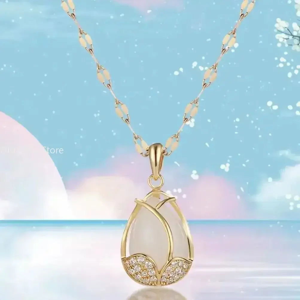 Annette - Collier Pendentif Élégant en Cristal Rose et Or