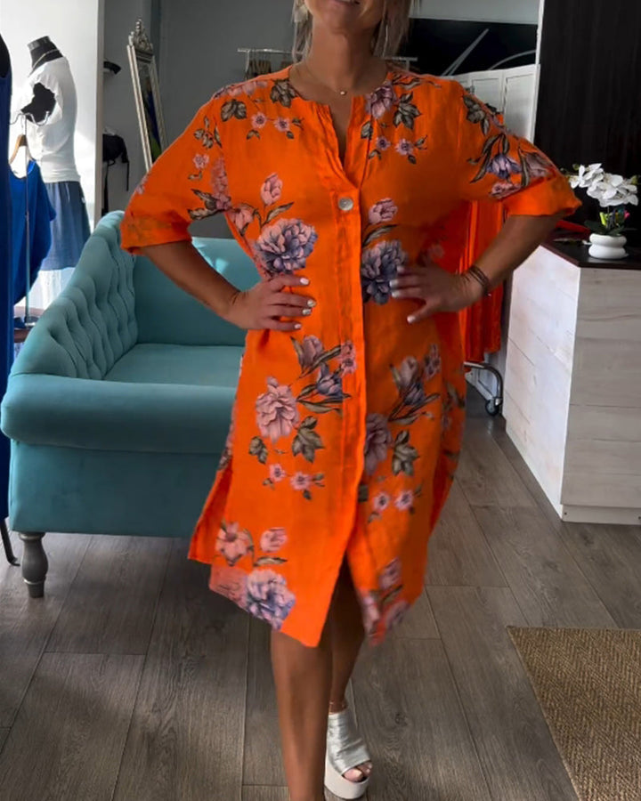 Robe avec boutons et col V imprimé