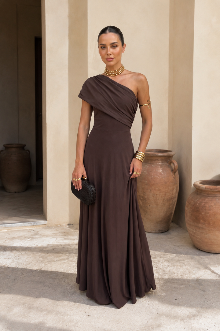 Robe Tolède de couleur marron