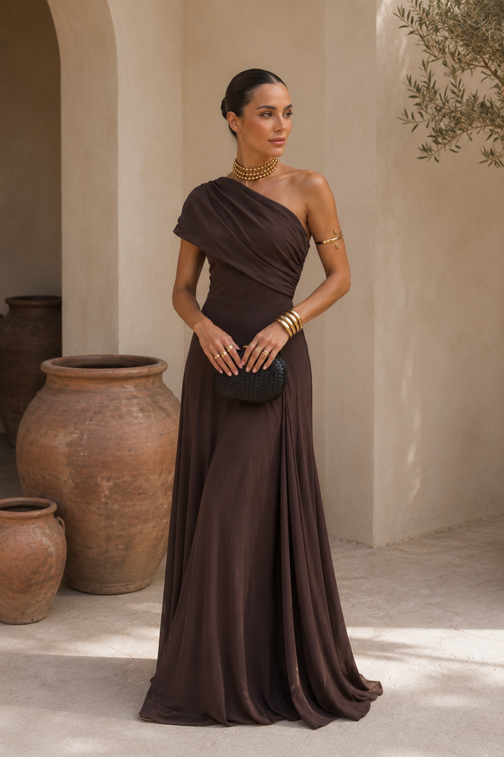 Robe Tolède de couleur marron