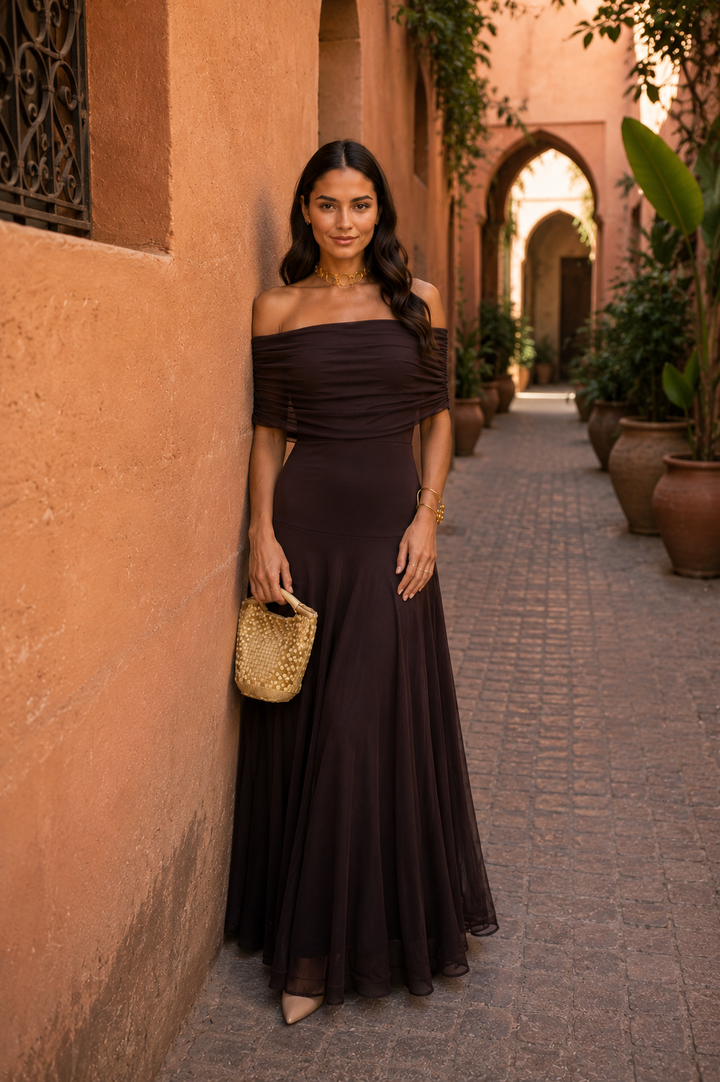 Robe Tolède de couleur marron
