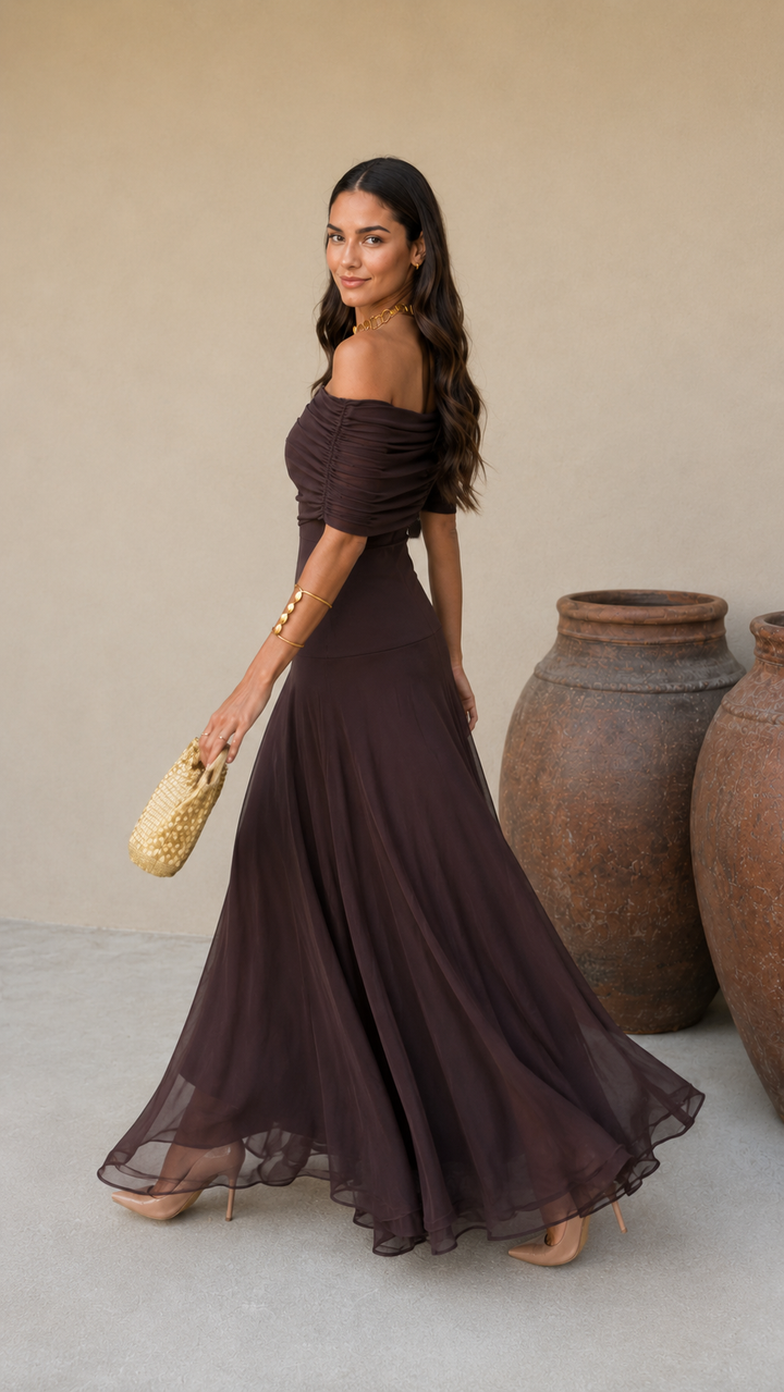 Robe Tolède de couleur marron