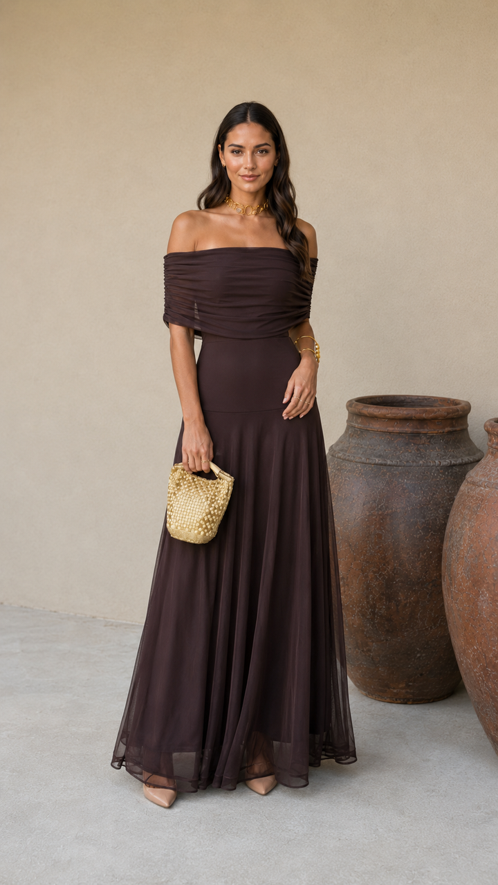 Robe Tolède de couleur marron