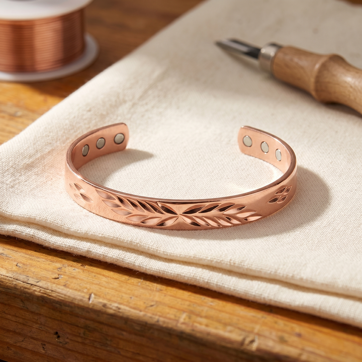 Bracelet en Cuivre Lunaire de Élise Marseille