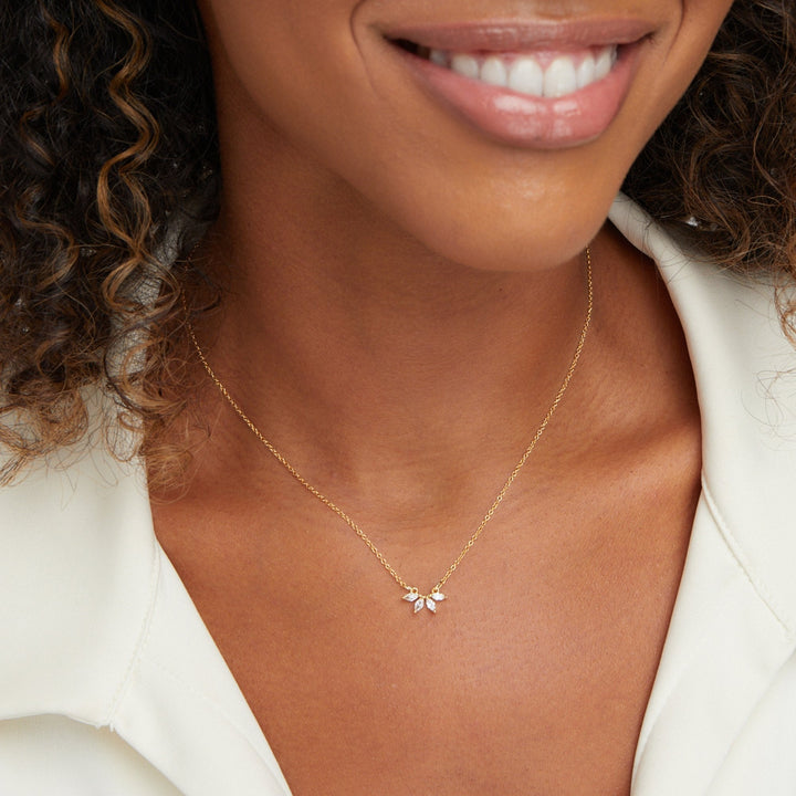 Céleste - Collier Feuille en Cristal