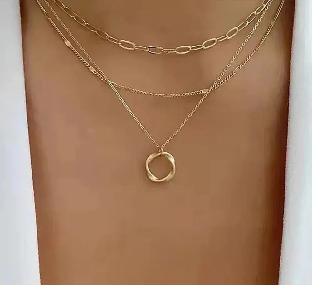 Violette - Collier Doré Superposé avec Pendentif